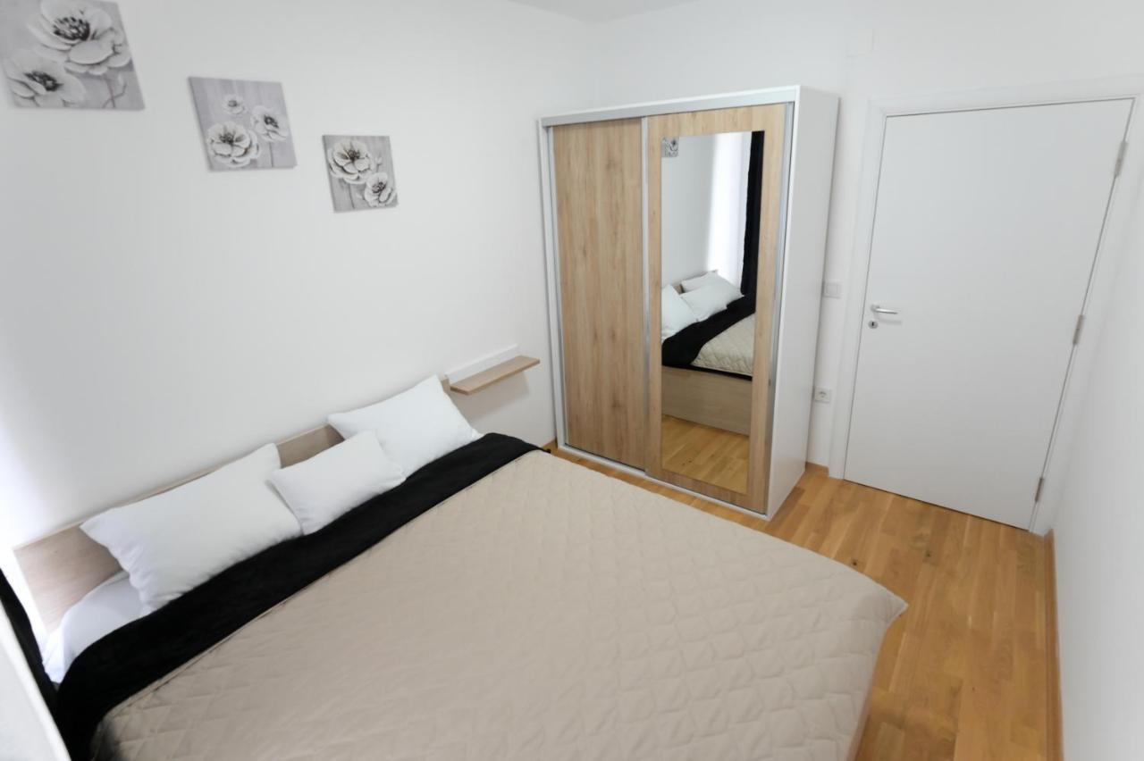 Porta Apartment Skopje Eksteriør bilde